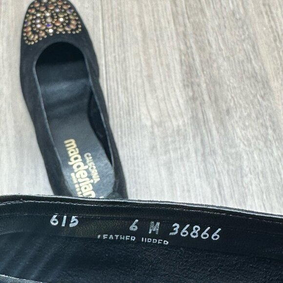 California Magdesians Shoes Womens 6M Jeweled Embellished Loafer Suede Black - Picture 12 of 12